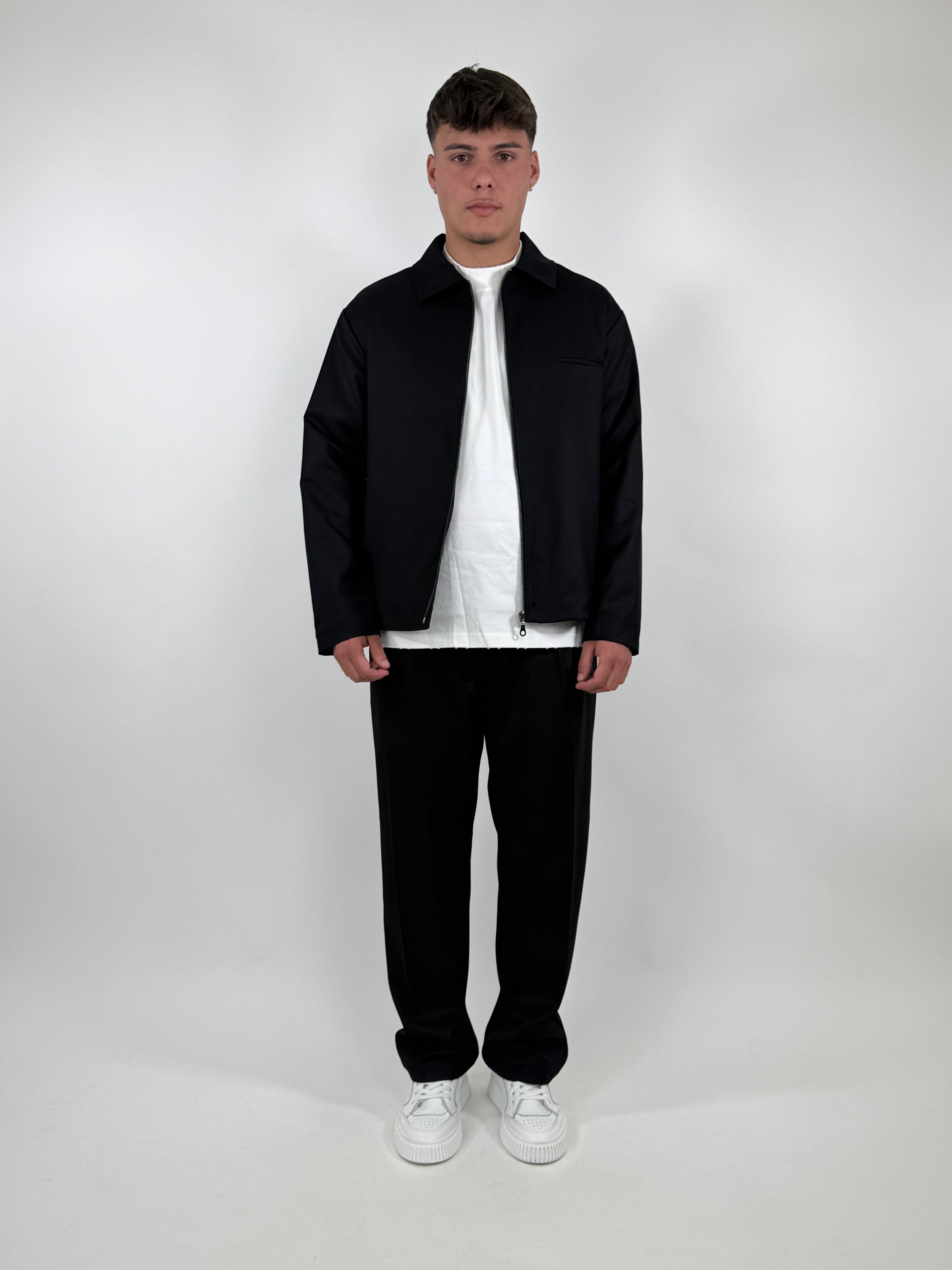 Jacket Essential