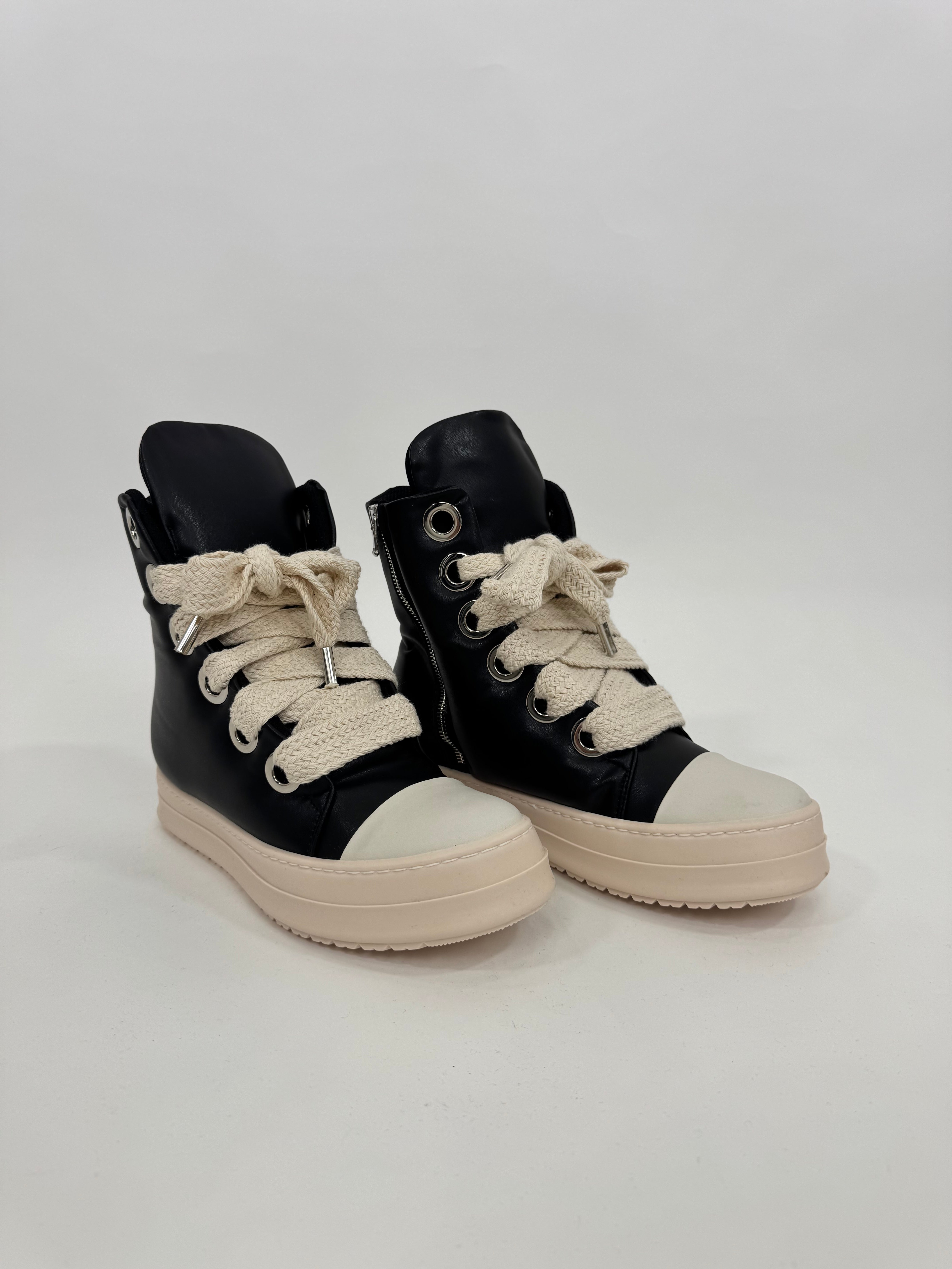 Panama Puff Eco Pelle