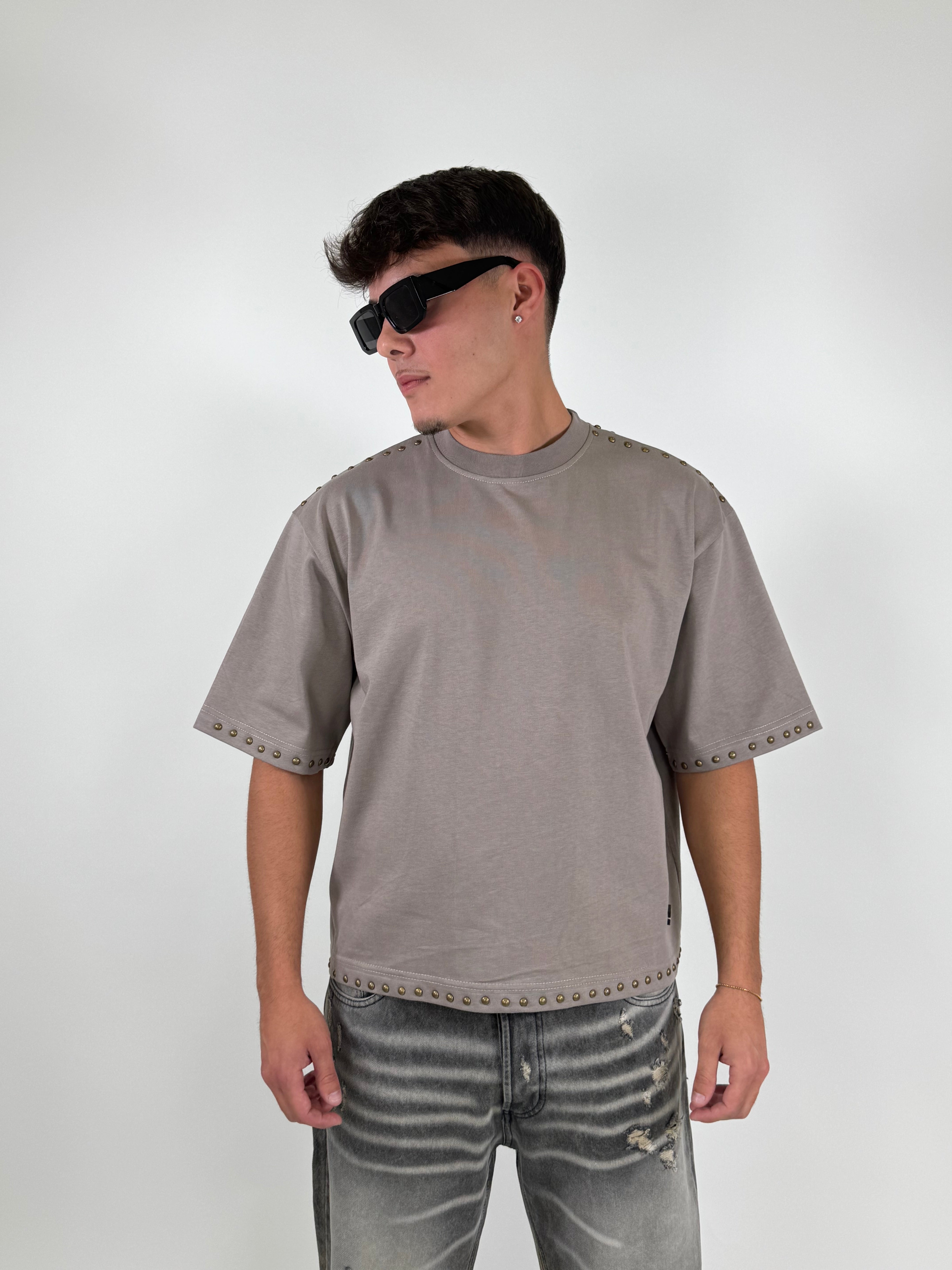 T-Shirt Borchie