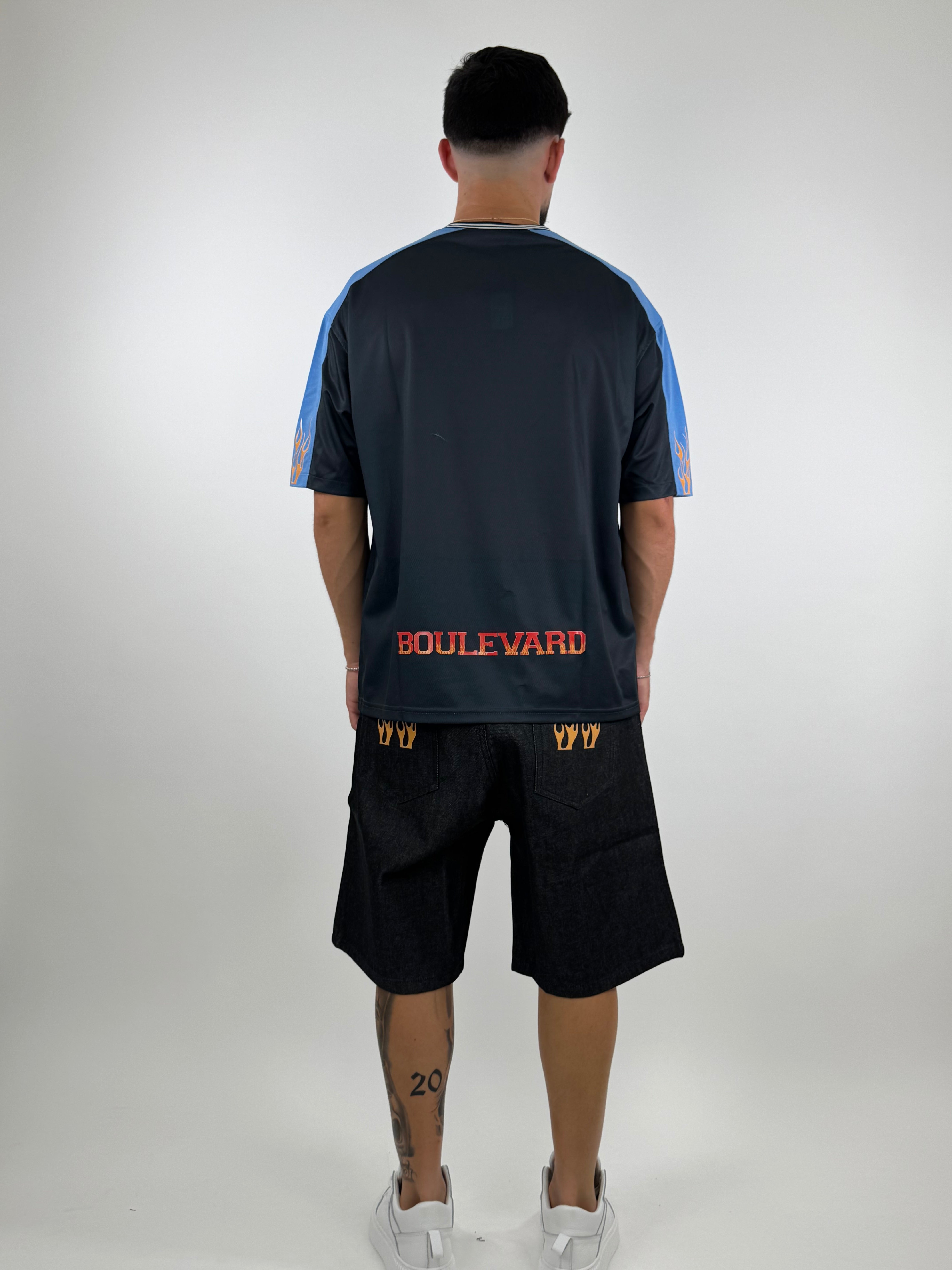 T-Shirt 88